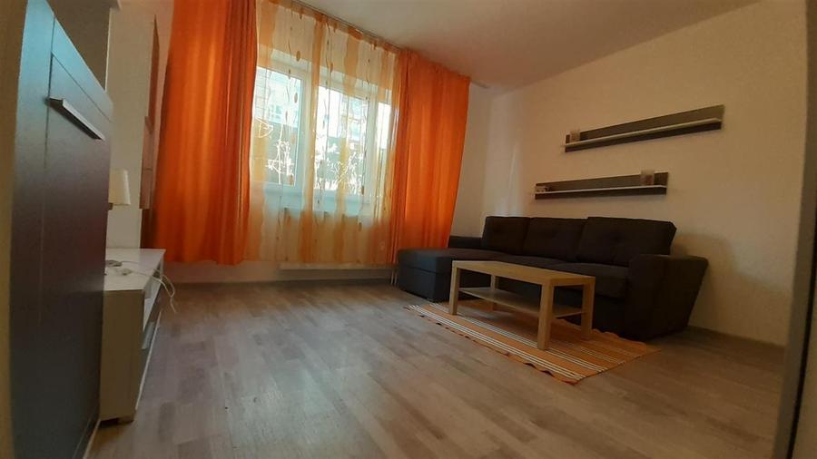 Garsonieră decomandată, mobilată în Avantgarden