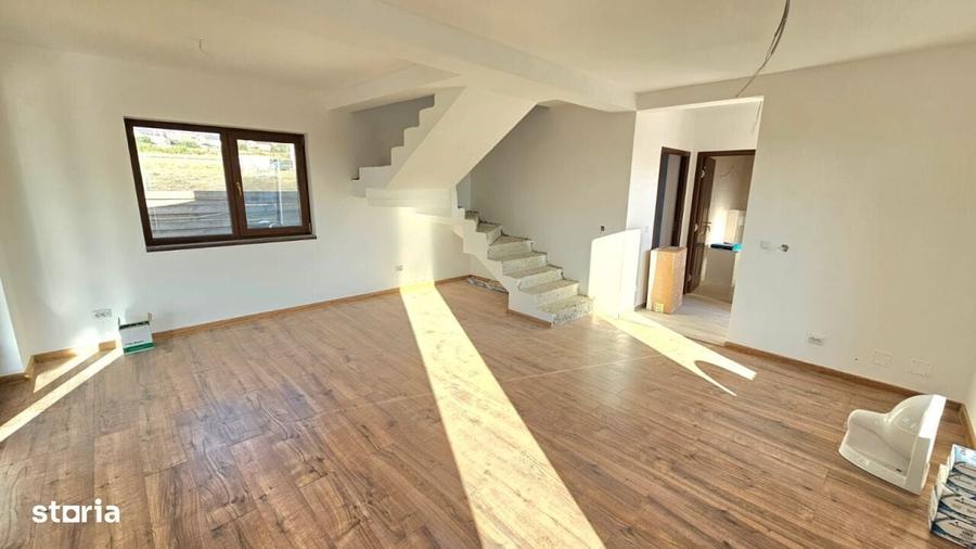 Villa Zona Horpaz/Miroslava Premium 500mp TEREN - 12