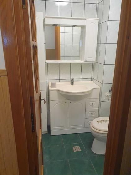 Apartament cu 3 camere decomandat în Micro 3