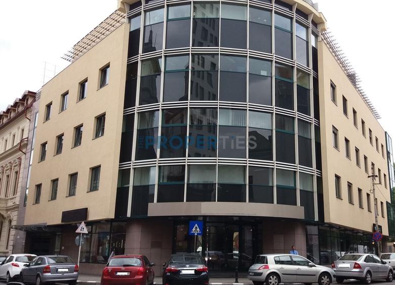 Birou, de 403 mp, în Calea Victoriei