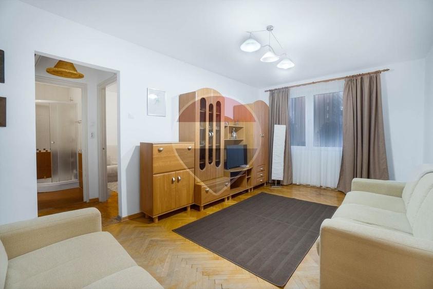 DE INCHIRIAT Apartament 2 camere B- dul Victoriei 4, etaj 2din7! - 1