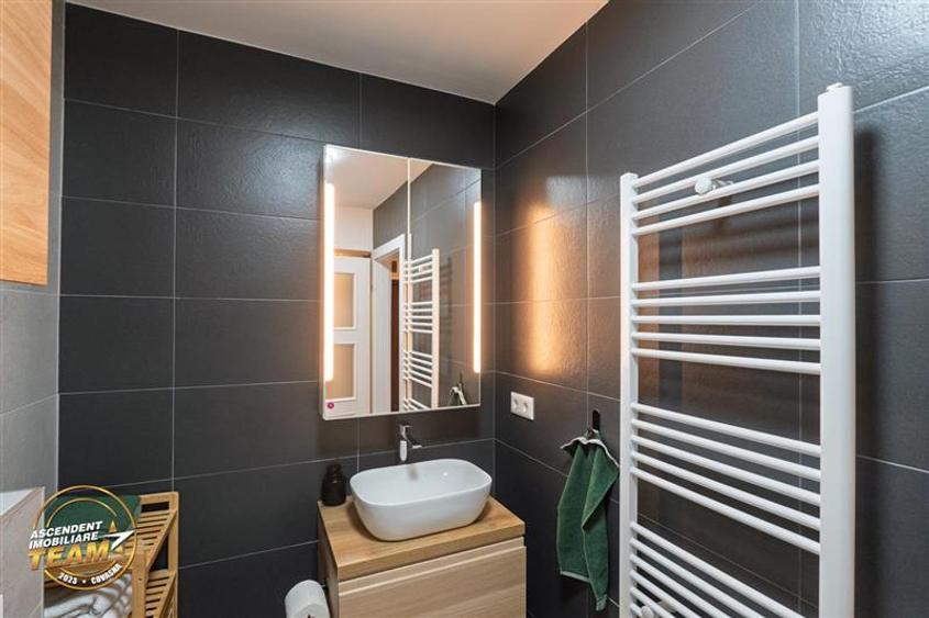 Apartament cu 2 camere decomandat, mobilat în Lenin
