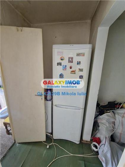 Apartament cu 2 camere semidecomandat în Berceni