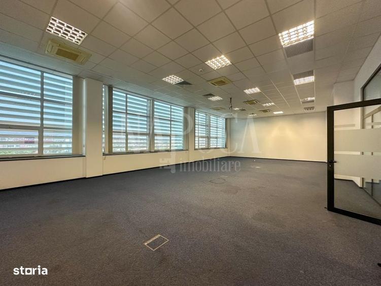 Spațiu comercial, de 1,100 mp, în Mărăști