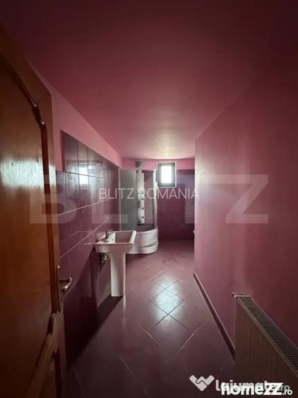 Casa individuala, zona centrala, 200mp, teren 1200 mp, Radau - Radauti (Suceava)