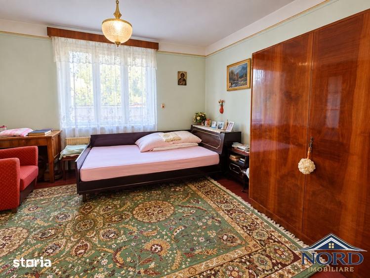 Casă cu 6 camere cu Teren 416 Mp în Central