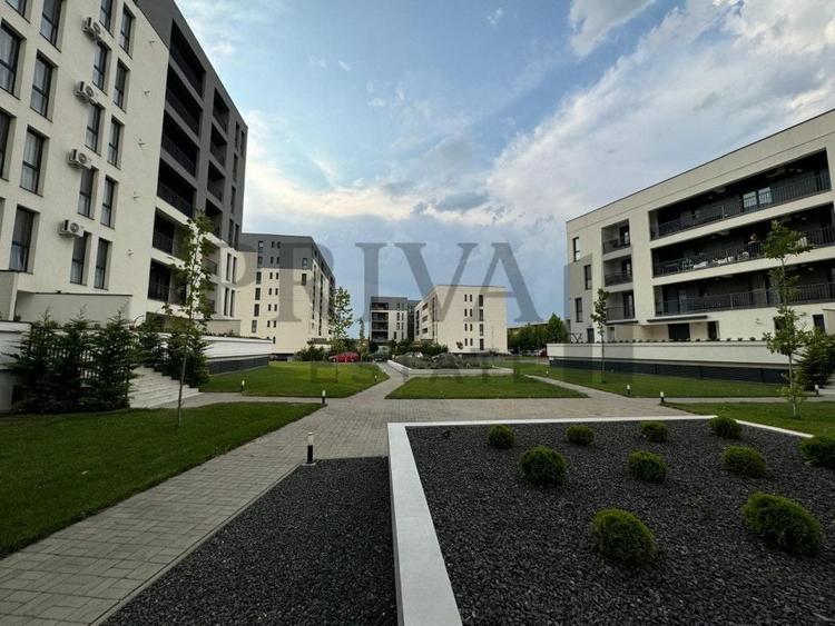 Apartament cu 3 camere decomandat, mobilat în Aradului