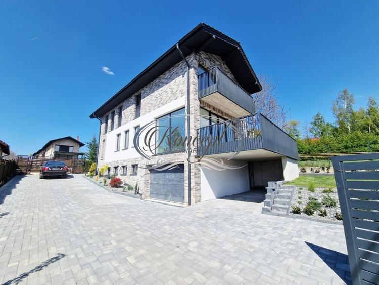 Casă individuală cu 5 camere cu Canalizare în Făget