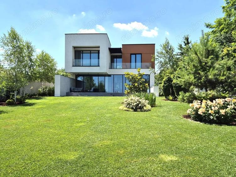 Casă cu 1 camere cu Teren 2000 Mp în Sisești