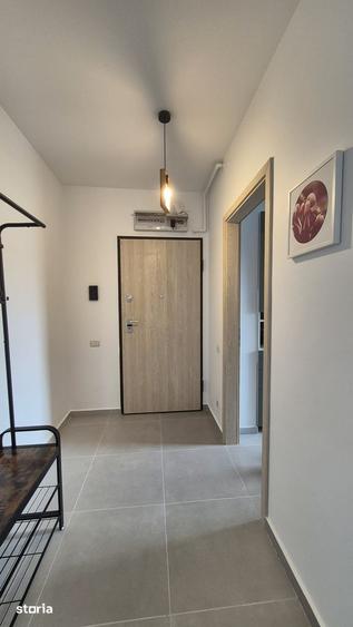Apartament cu 2 camere semidecomandat, mobilat în Militari