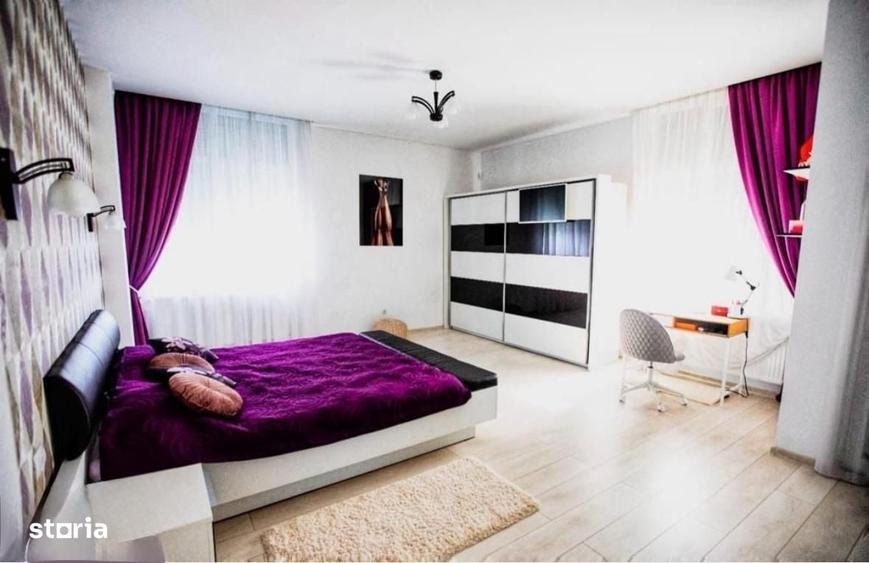 Casă cu 4 camere cu Teren 421 Mp în Central