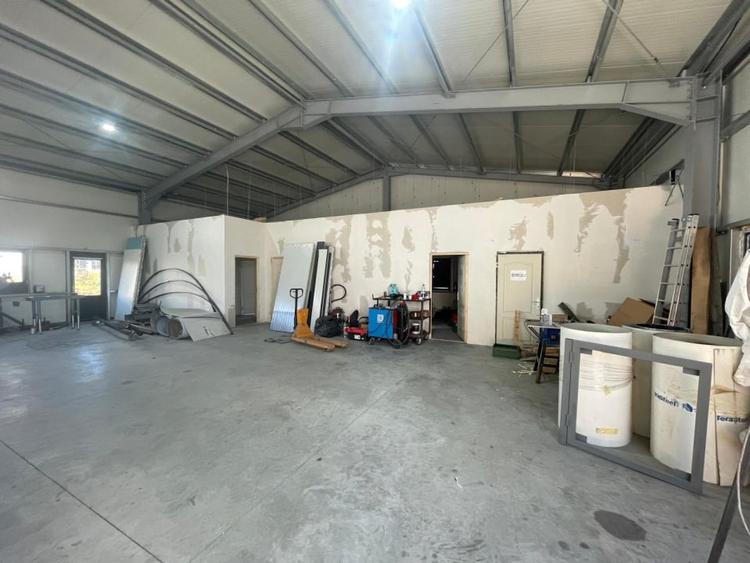 Spațiu comercial, de 982 mp, în Tăuții-Măgherăuș