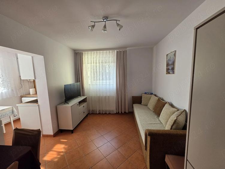 Apartament cu 2 camere decomandat în Ștrand