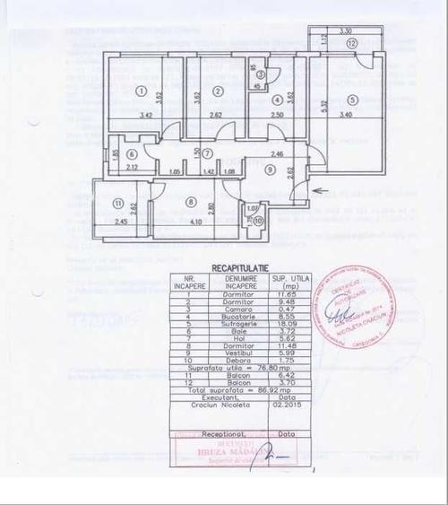 Apartament cu 4 camere decomandat în Drumul Taberei