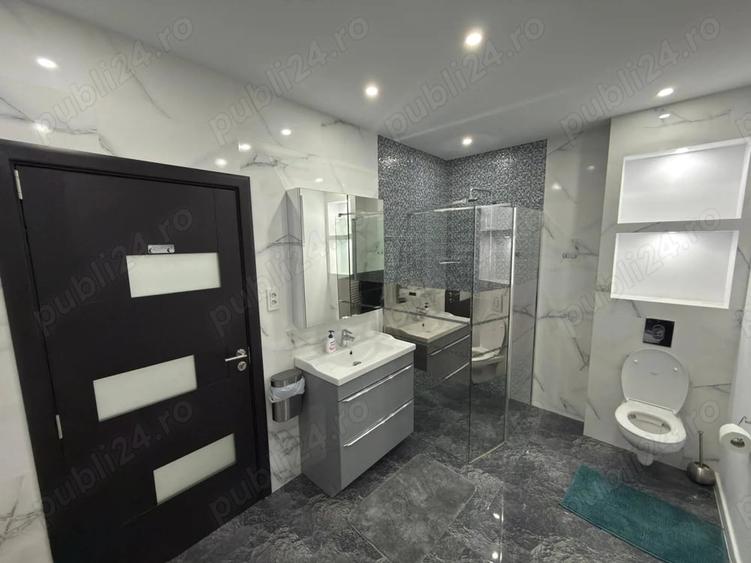 Apartament cu 2 camere decomandat în Trivale