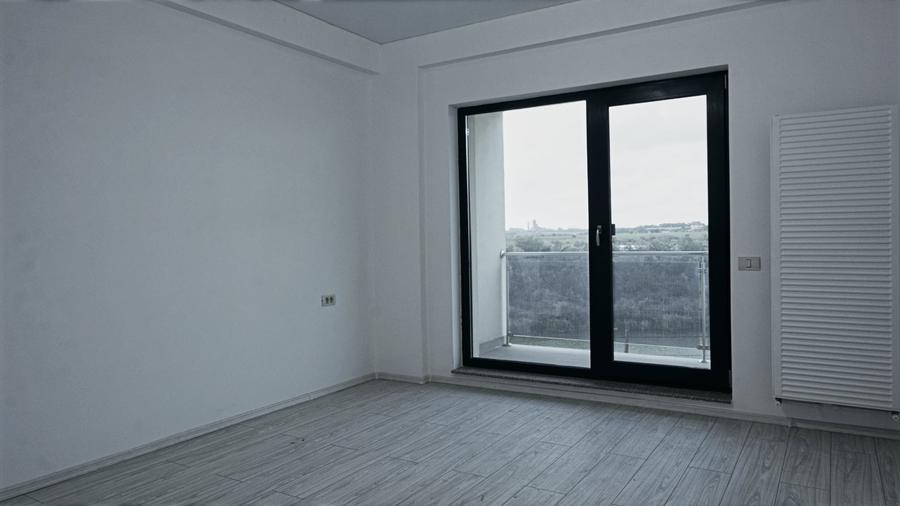Apartament cu 3 camere decomandat în Mamaia-Sat