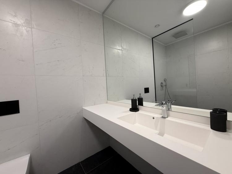 Apartament cu 2 camere decomandat, mobilat în Herăstrău