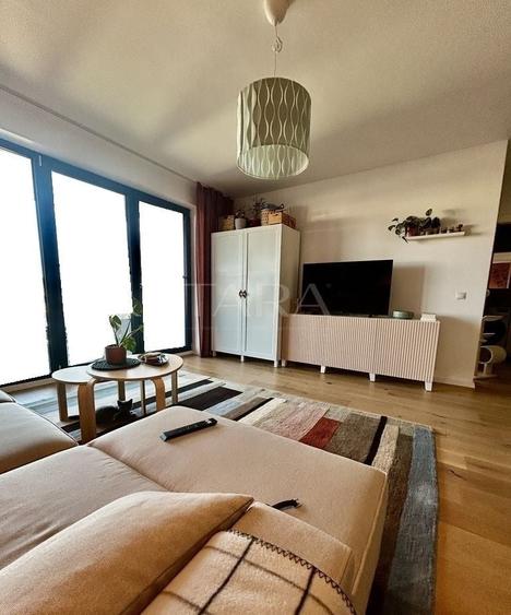 Apartament cu 2 camere, mobilat în Mărăști