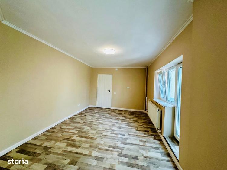 Apartament cu 3 camere în Apărătorii Patriei