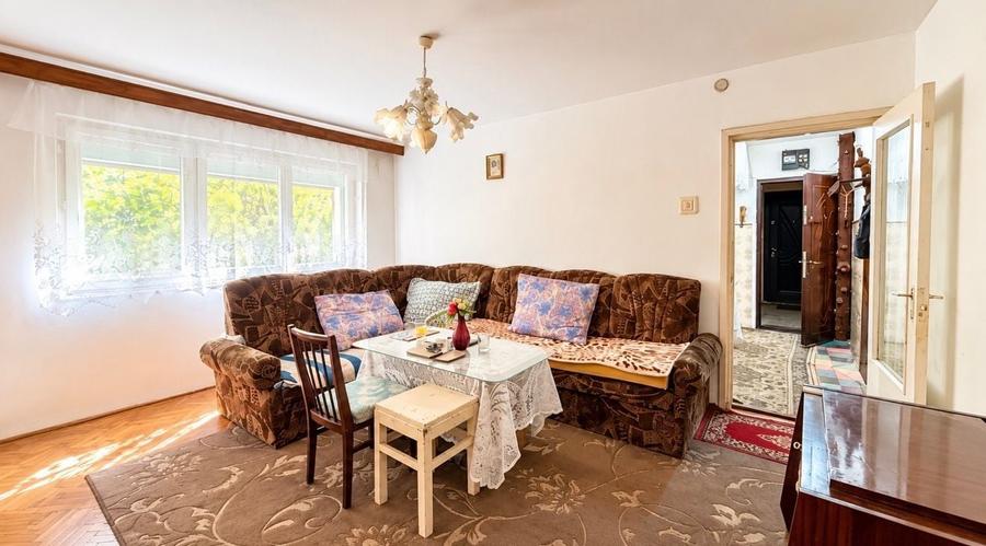 Apartament cu 3 camere în Cetății