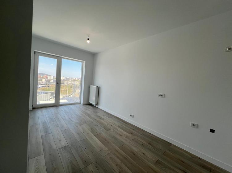 Apartament cu 2 camere în Podu Roș