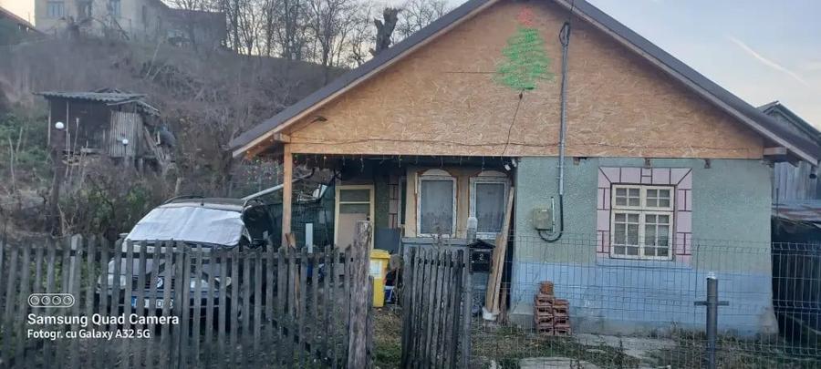 Casă cu 3 camere cu Teren 850 Mp în Valea