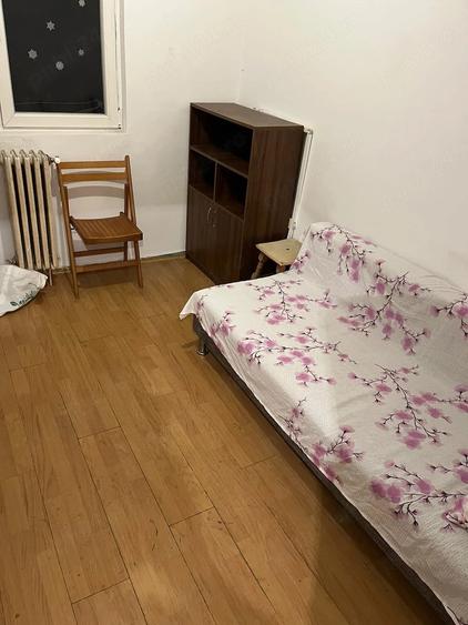Garsonieră decomandată în Buziașului