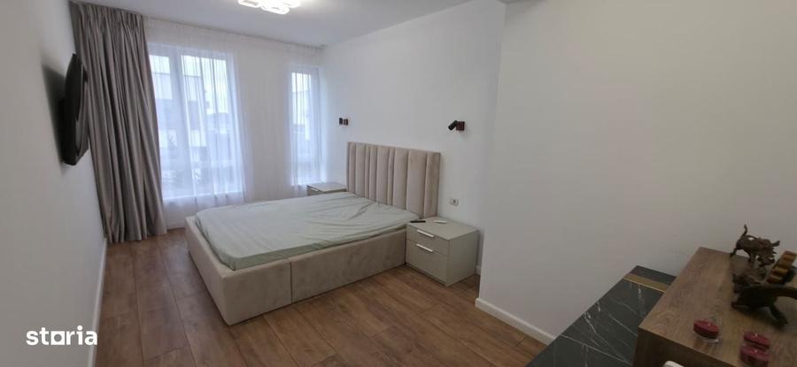 Casă cu 3 camere cu Teren 400 Mp în Central