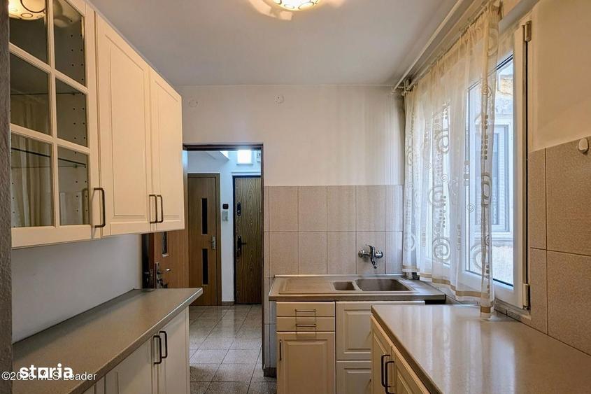 Apartament cu 2 camere decomandat, mobilat în Eroii Revoluției