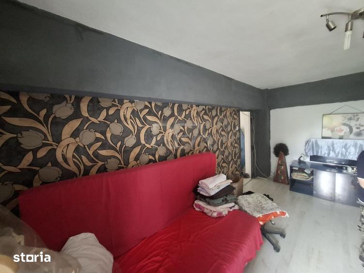 Apartament cu 2 camere semidecomandat, mobilat în Crângași