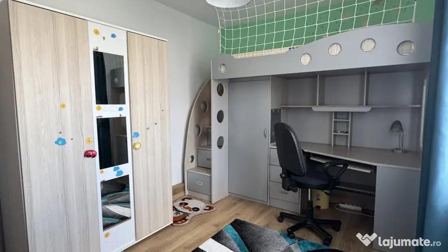 Apartament cu 2 camere semidecomandat în Central