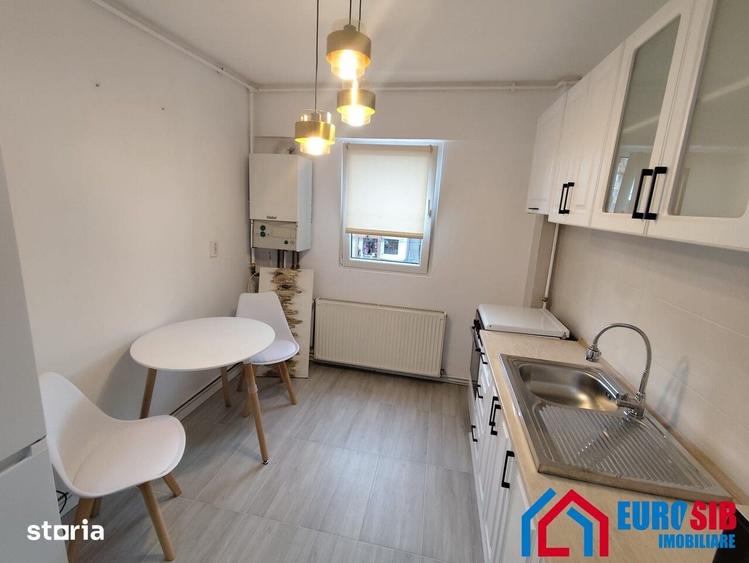 Apartament cu 2 camere decomandat , sibiu zona Garii - 1