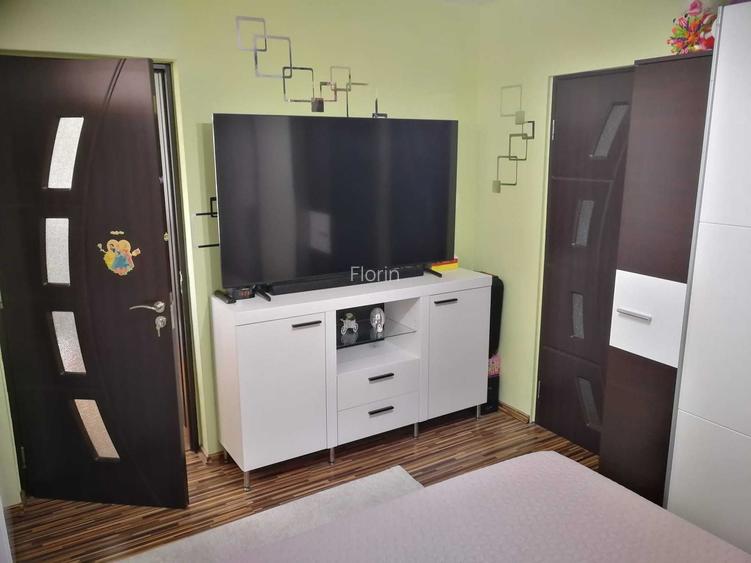 Vand apartament cu 2 camere Miercurea-Ciuc, Bdul Fratiei, et.5, 50 mp