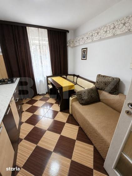 Apartament cu 2 camere decomandat, mobilat în Micro 12