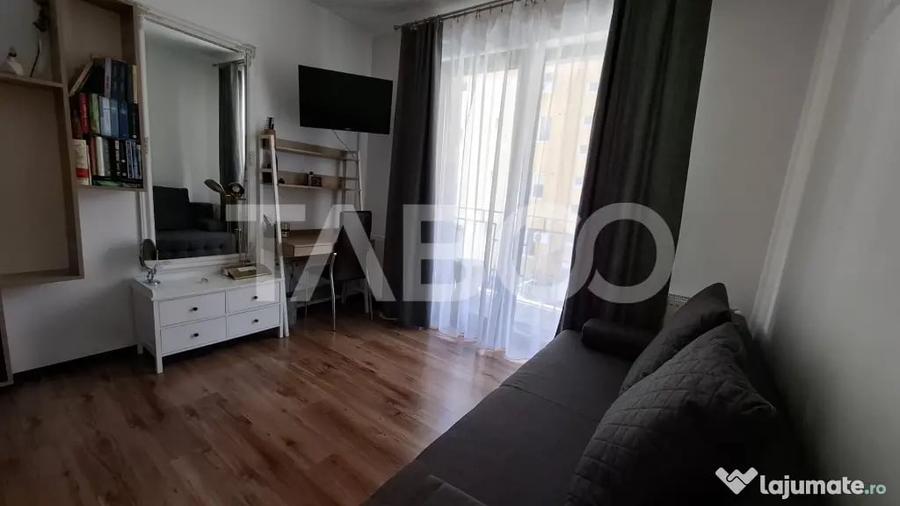 Apartament cu 3 camere decomandat în Turnișor