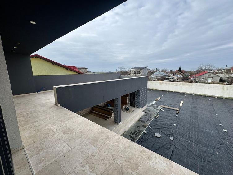 Casă individuală cu 4 camere cu Piscina în Cernica