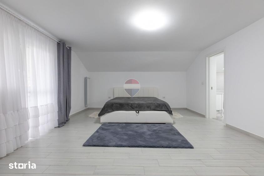 Casă cu 7 camere cu Teren 1833 Mp în Gherăiești
