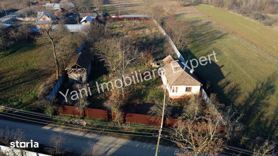 Casă cu 3 camere cu Teren 3378 Mp în Bârla
