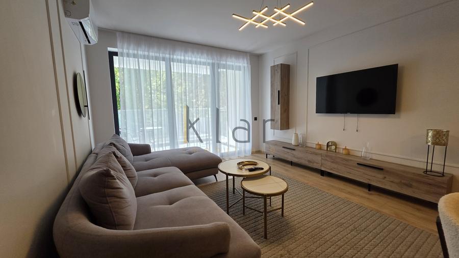 Apartament cu 3 camere semidecomandat, mobilat în Mărăști