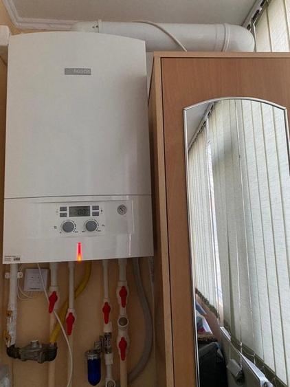 Apartament cu 2 camere decomandat în Casa de Cultură