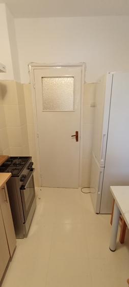 Apartament 3 camere zona Dorobanti-ASE - 700 m metrou P Romana - 10