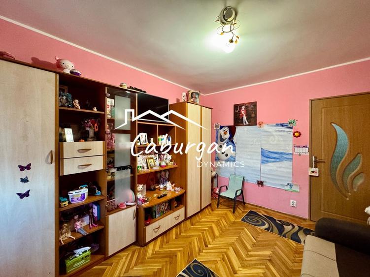 Apartament cu 2 camere decomandat în Vasile Aaron