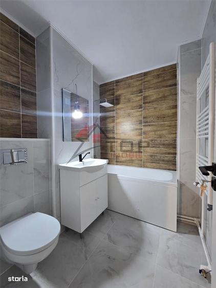 Apartament cu 4 camere decomandat în Dacia