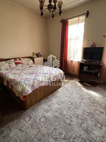 Casă individuală cu 3 camere cu Canalizare în Central