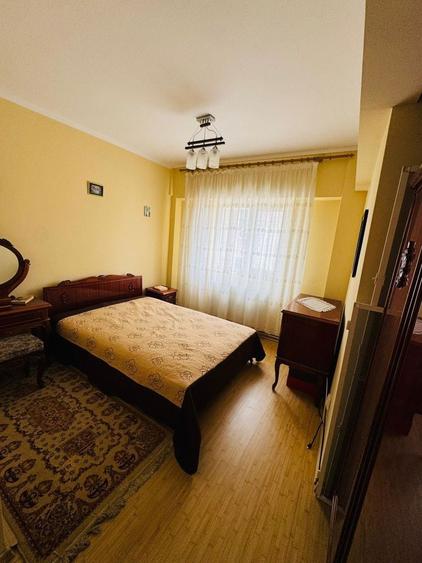Apartament cu 2 camere decomandat în Orizont
