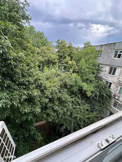 Apartament cu 3 camere decomandat în Berceni — fotografia 1
