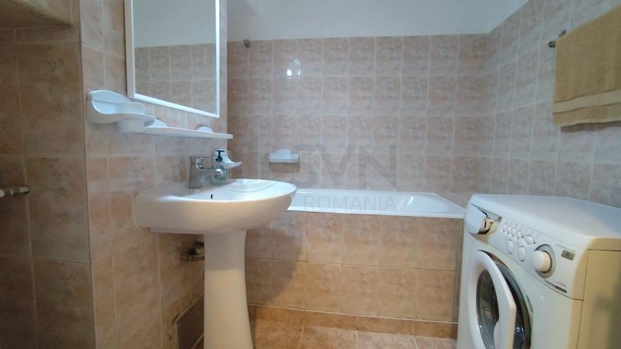 Apartament cu 4 camere decomandat, mobilat în Unirii