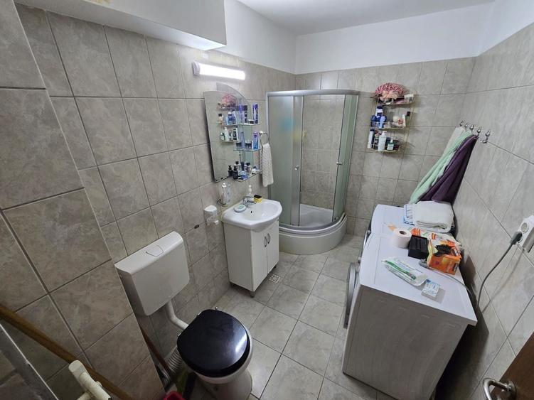 Apartament cu 2 camere decomandat în Ștrand