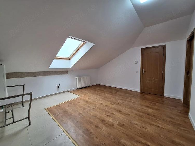 Apartament cu 3 camere decomandat în Vest