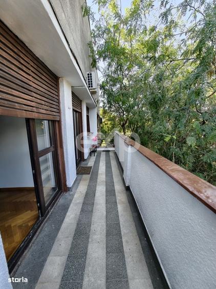 Apartament cu 2 camere decomandat în Rosetti
